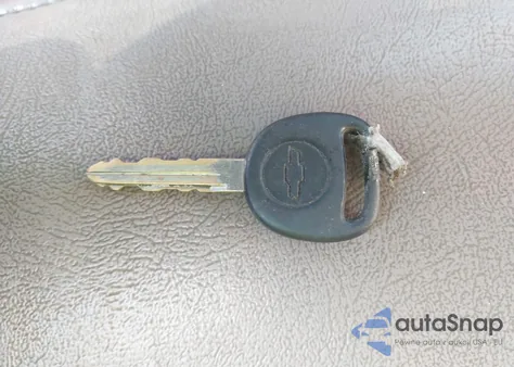 2006 Chevrolet Silverado 1500 Lt1 из США, поврежденный, VIN 2GCEK13T861157607